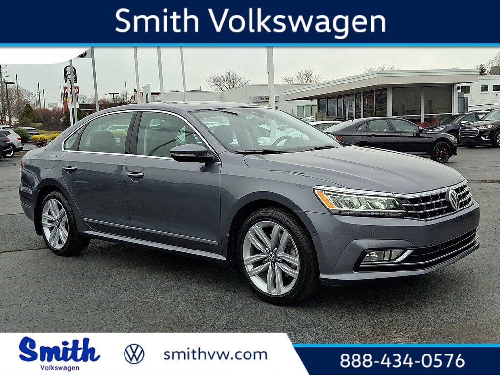 Used 2017 Volkswagen Passat 1.8T SEL Premium Sedan