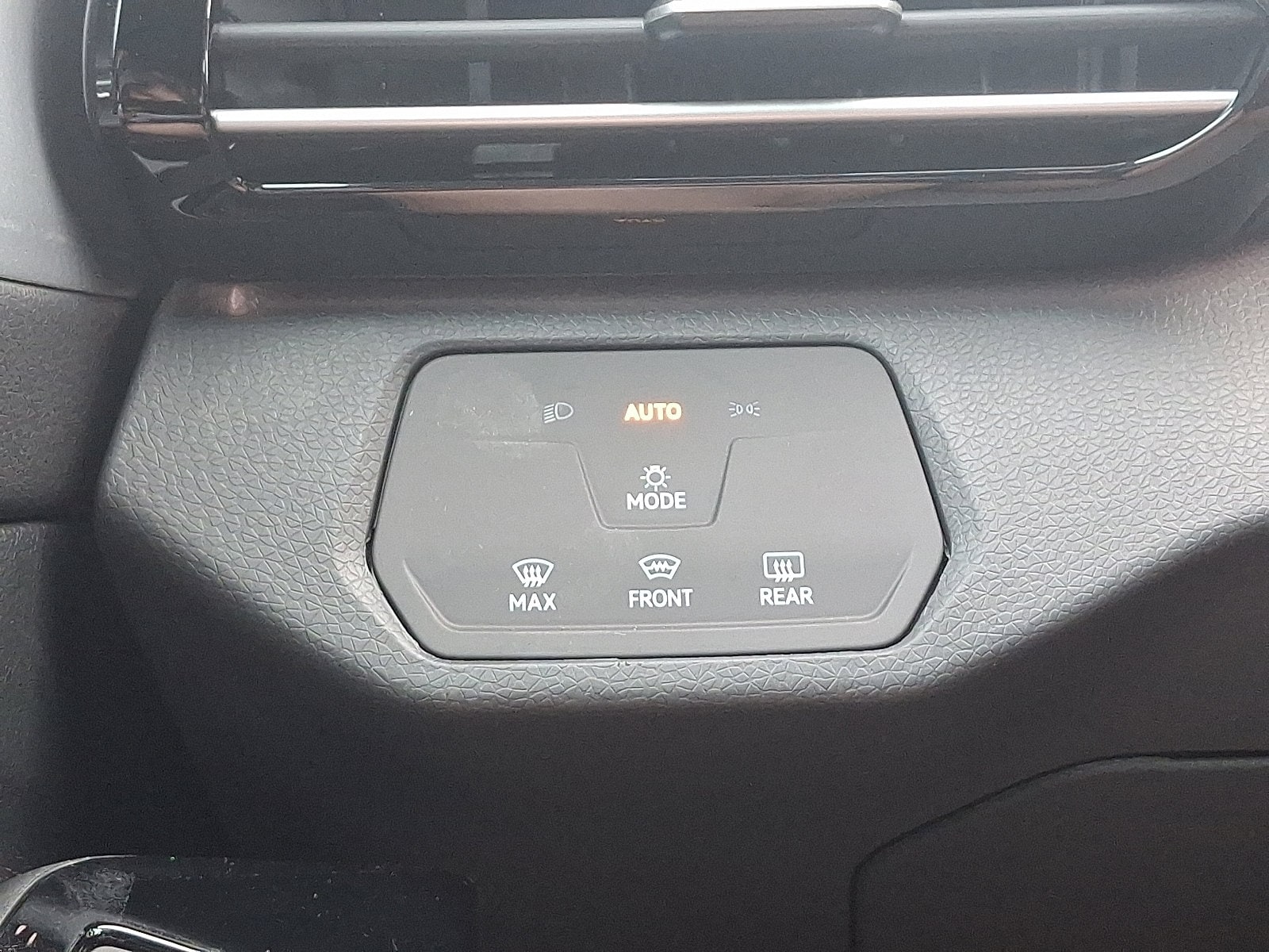 2025 Volkswagen ID.4 PRO - Photo 14