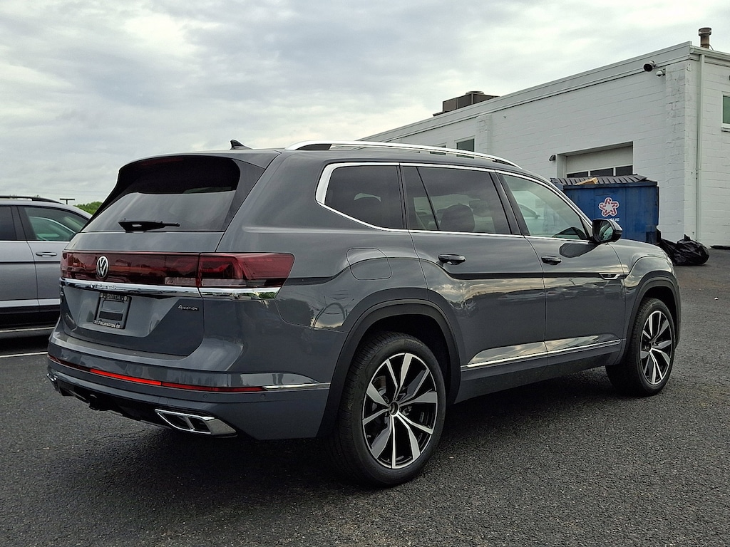 New 2026 Volkswagen Atlas 2.0T SEL Premium R-Line SUV