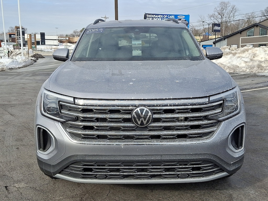 Certified 2025 Volkswagen Atlas 2.0T SE SUV