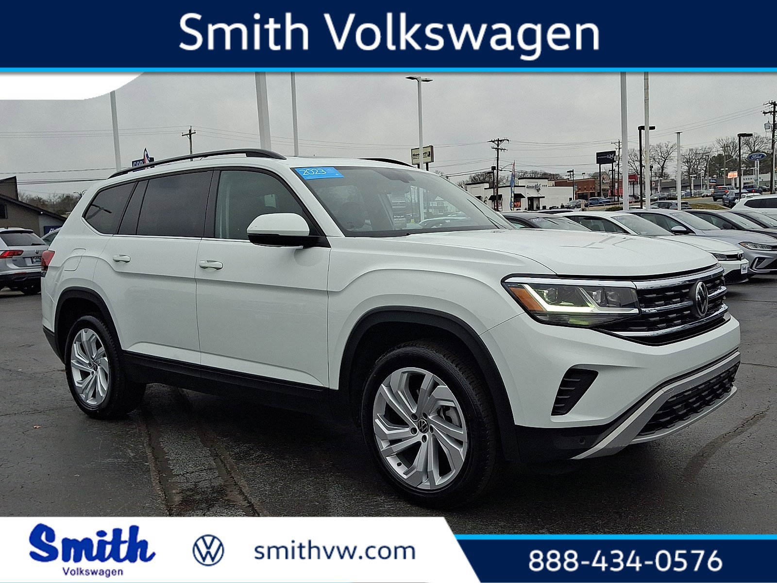 2023 Volkswagen Atlas SE w/Tech's photo