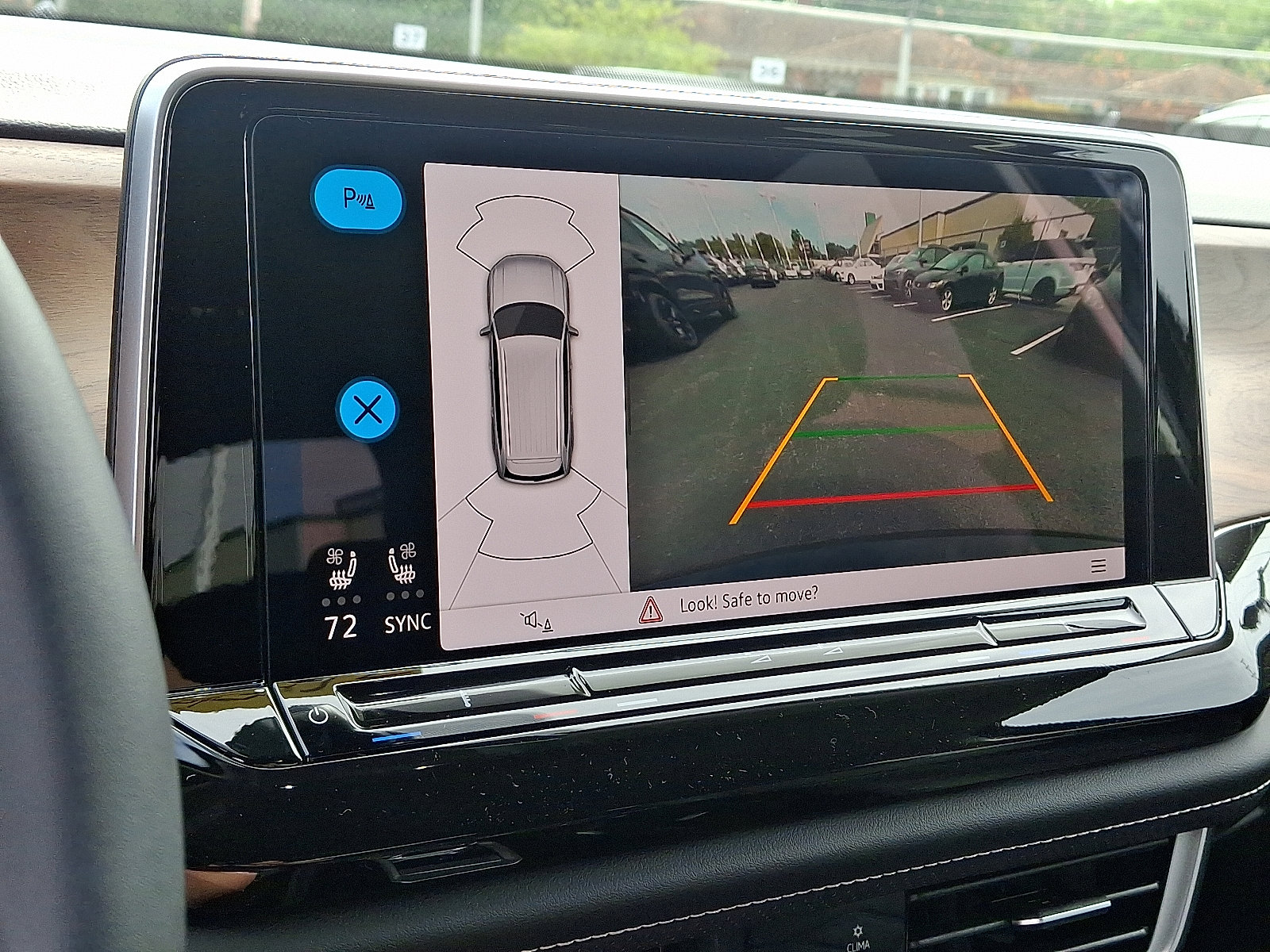 2026 Volkswagen Atlas SE w/Tech - Photo 13