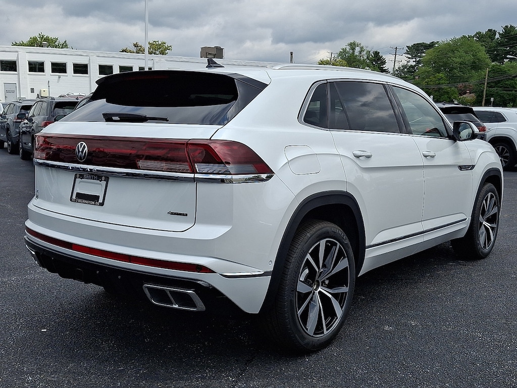 New 2026 Volkswagen Atlas Cross Sport SEL Premium R-Line SUV