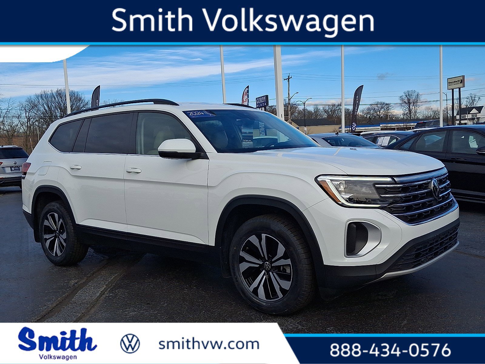 2024 Volkswagen Atlas SE