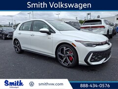 2025 Volkswagen Golf GTI 2.0T SE Hatchback