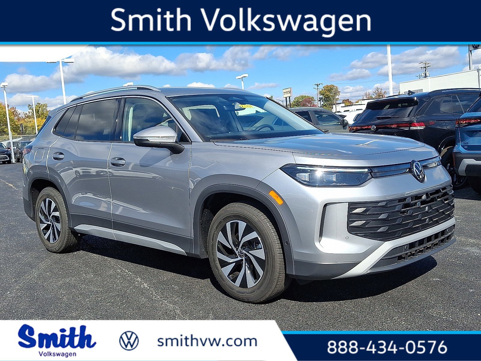 2026 Volkswagen Tiguan S's photo