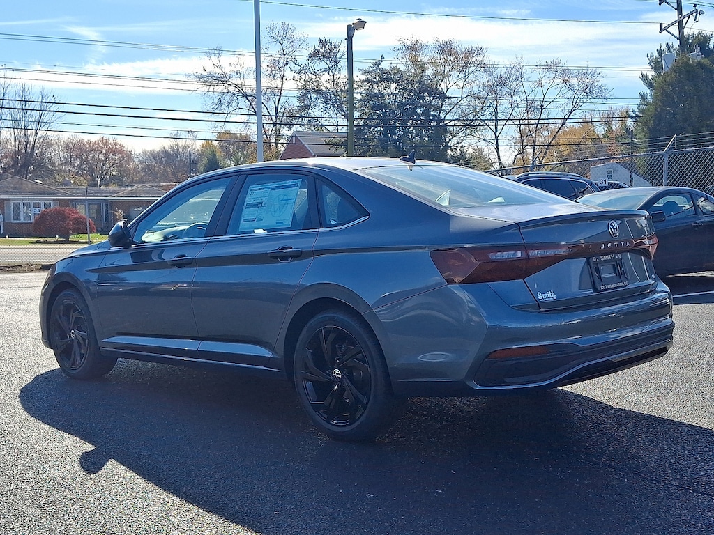 New 2026 Volkswagen Jetta 1.5T SE Sedan
