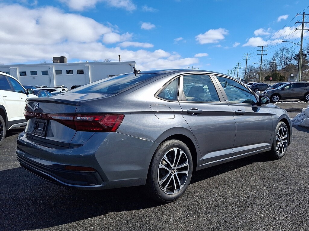 New 2026 Volkswagen Jetta 1.5T Sport Sedan