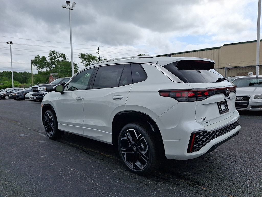 New 2026 Volkswagen Tiguan 2.0T SEL R-Line Turbo SUV