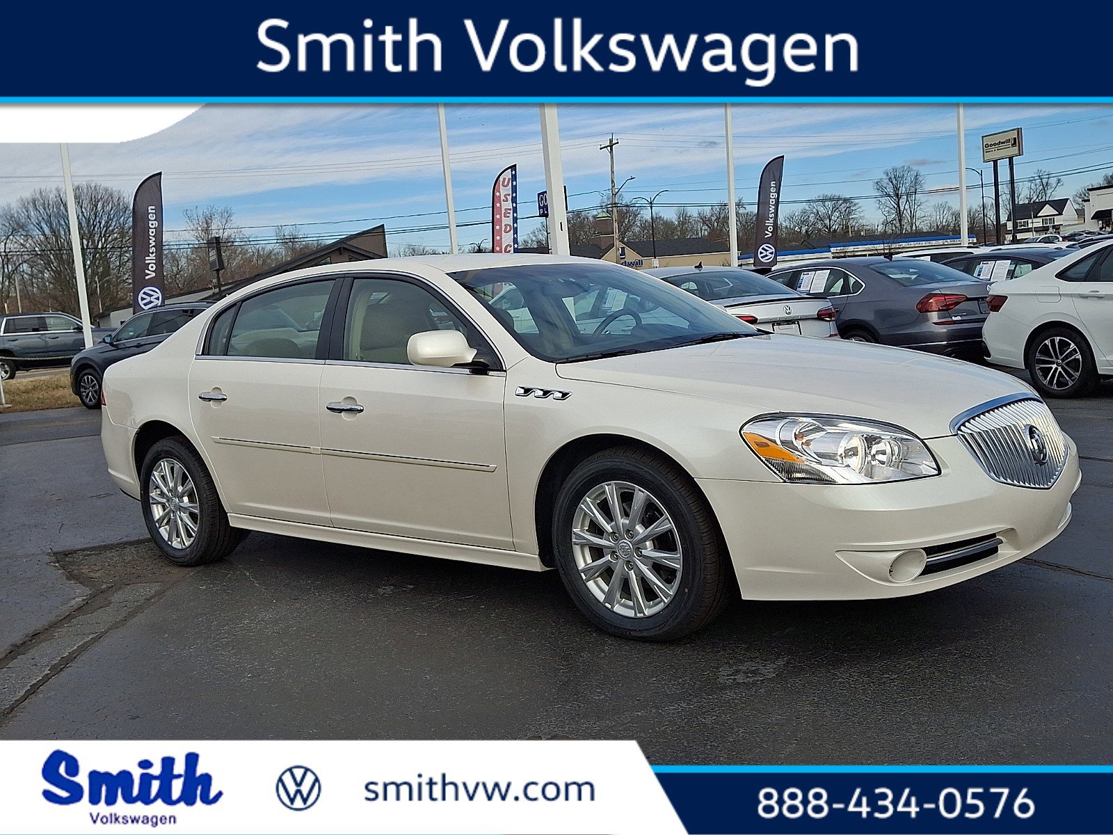 2011 Buick Lucerne CXL's photo