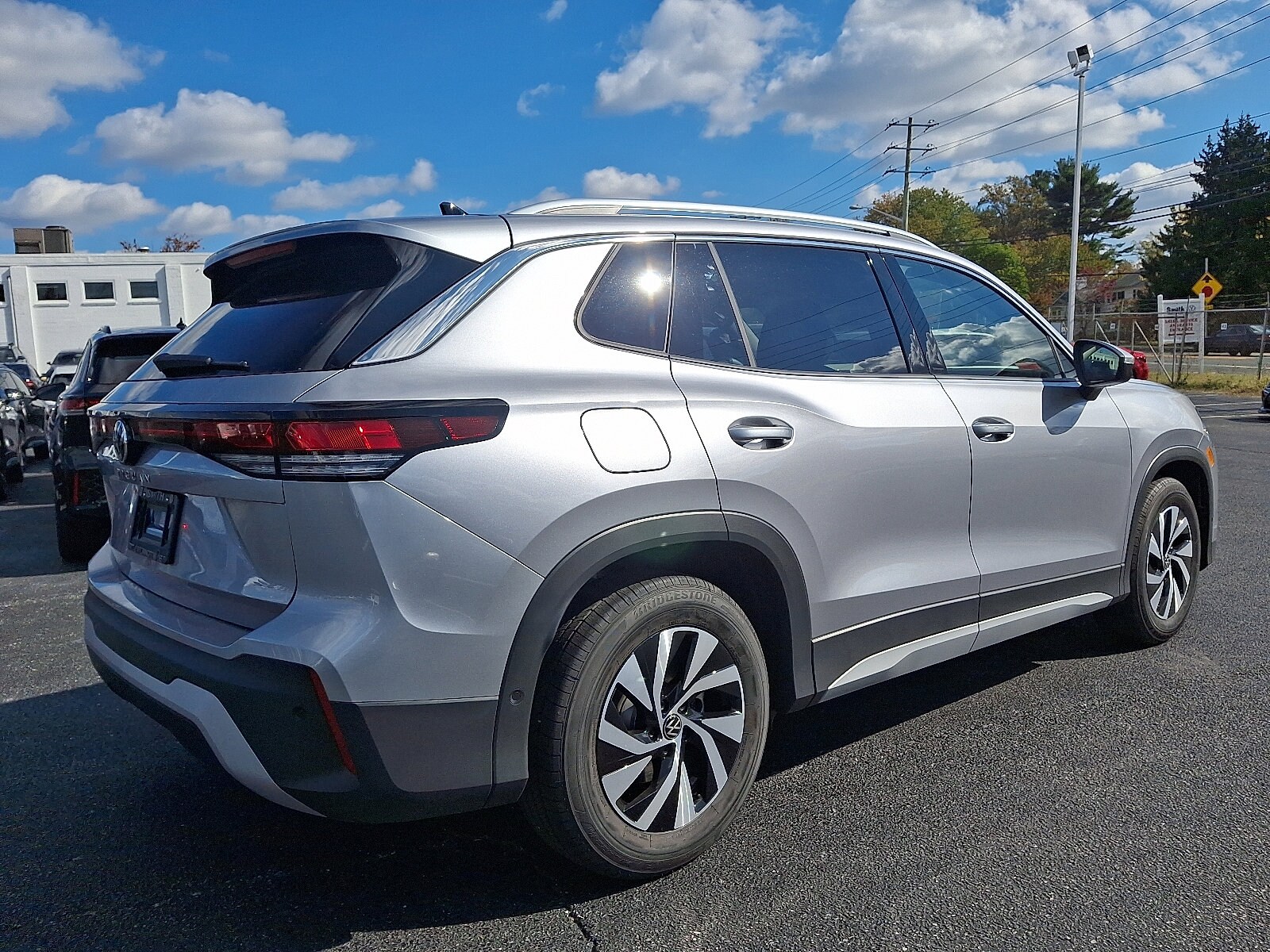 2026 Volkswagen Tiguan S photo 3