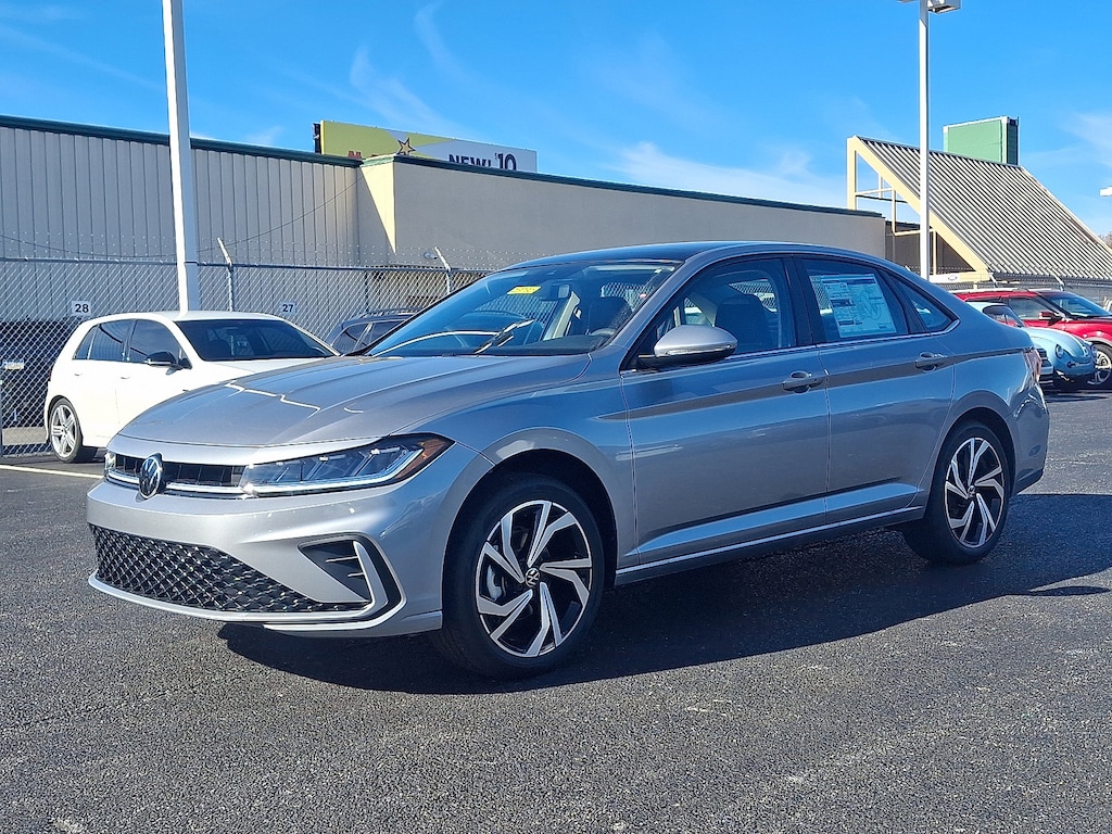 New 2026 Volkswagen Jetta 1.5T SEL Sedan