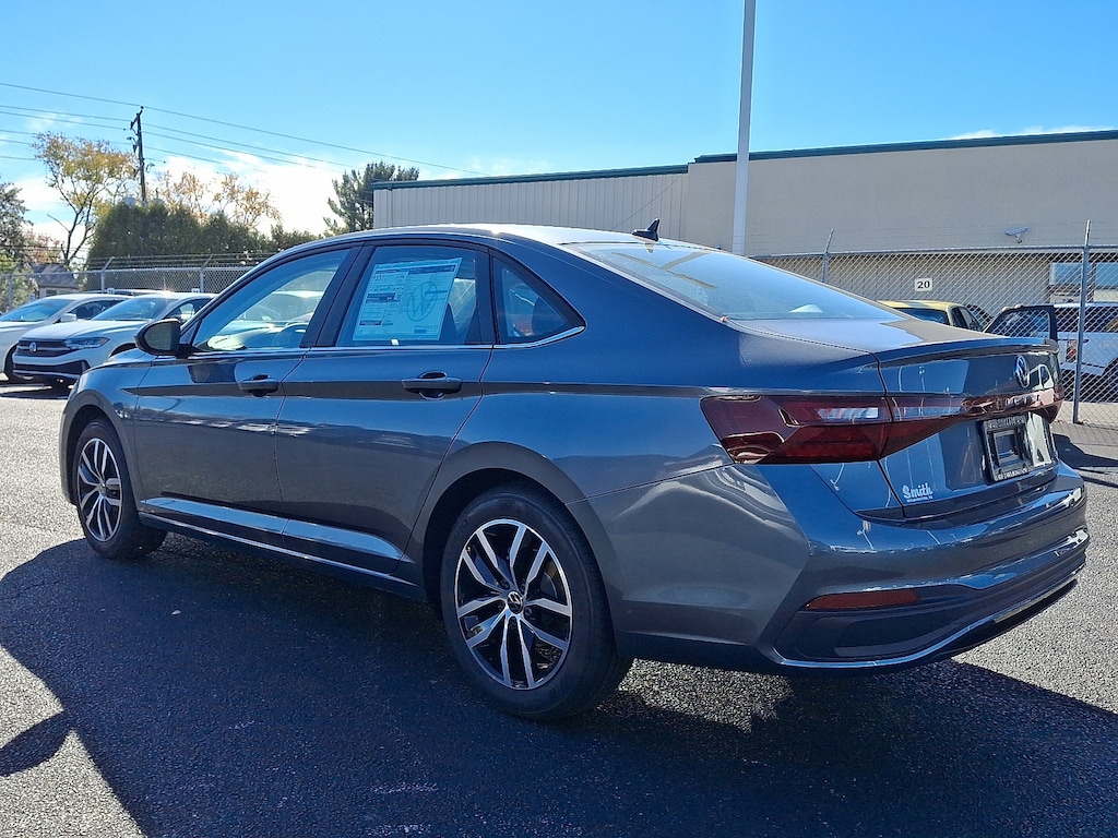New 2026 Volkswagen Jetta 1.5T SE Sedan