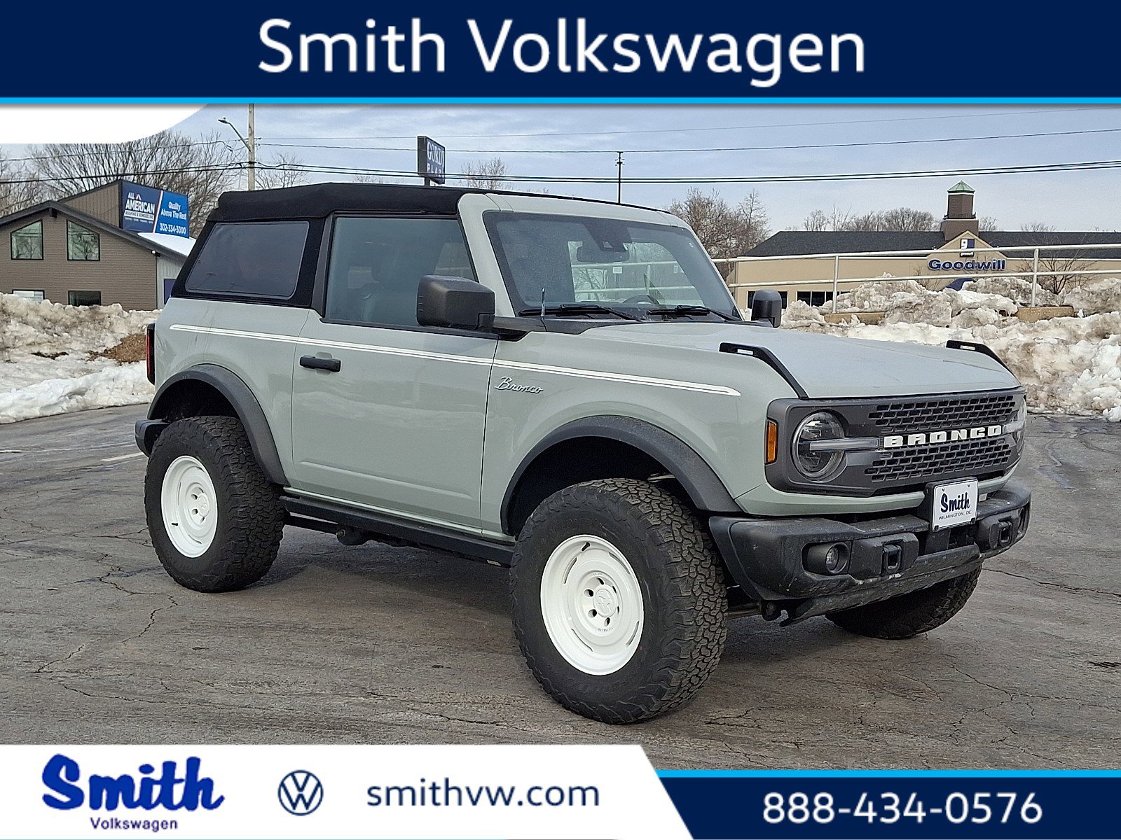 2022 Ford Bronco 2-Door Badlands