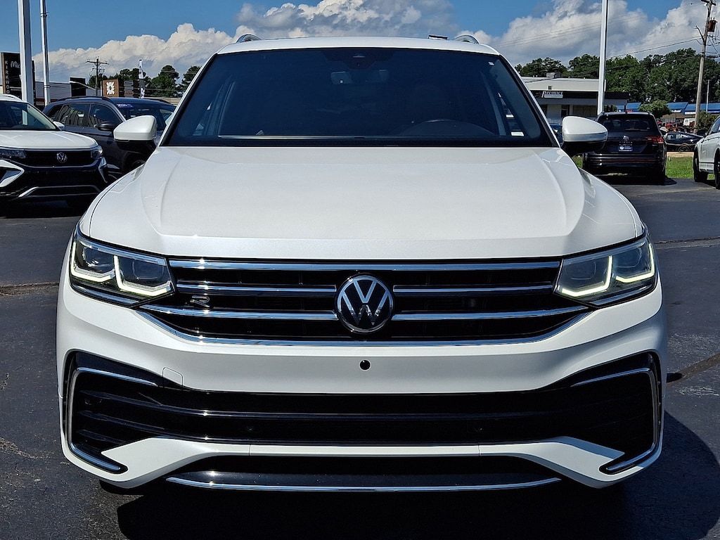 Used 2022 Volkswagen Tiguan 2.0T SEL R-Line SUV