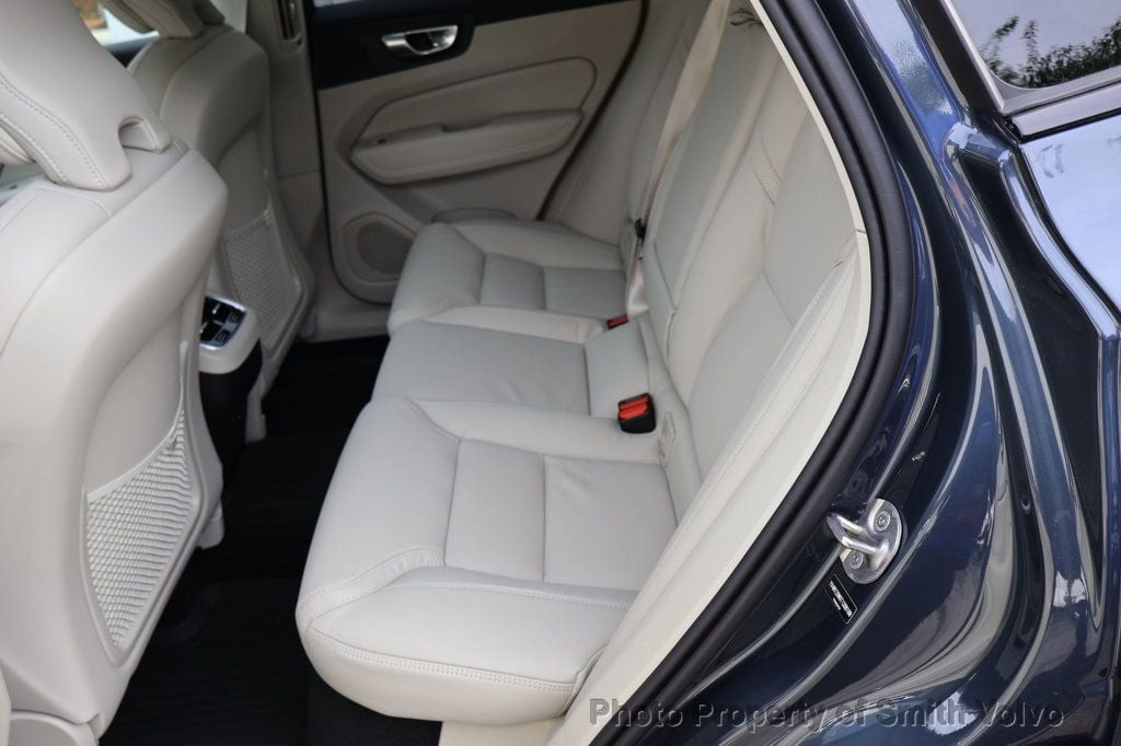 2026 Volvo XC60 Ultra - Photo 12