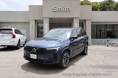 2026 Volvo XC90 plug-in hybrid T8 Ultra Dark Theme 7-Seater eAWD YV4H60PM1T1511853