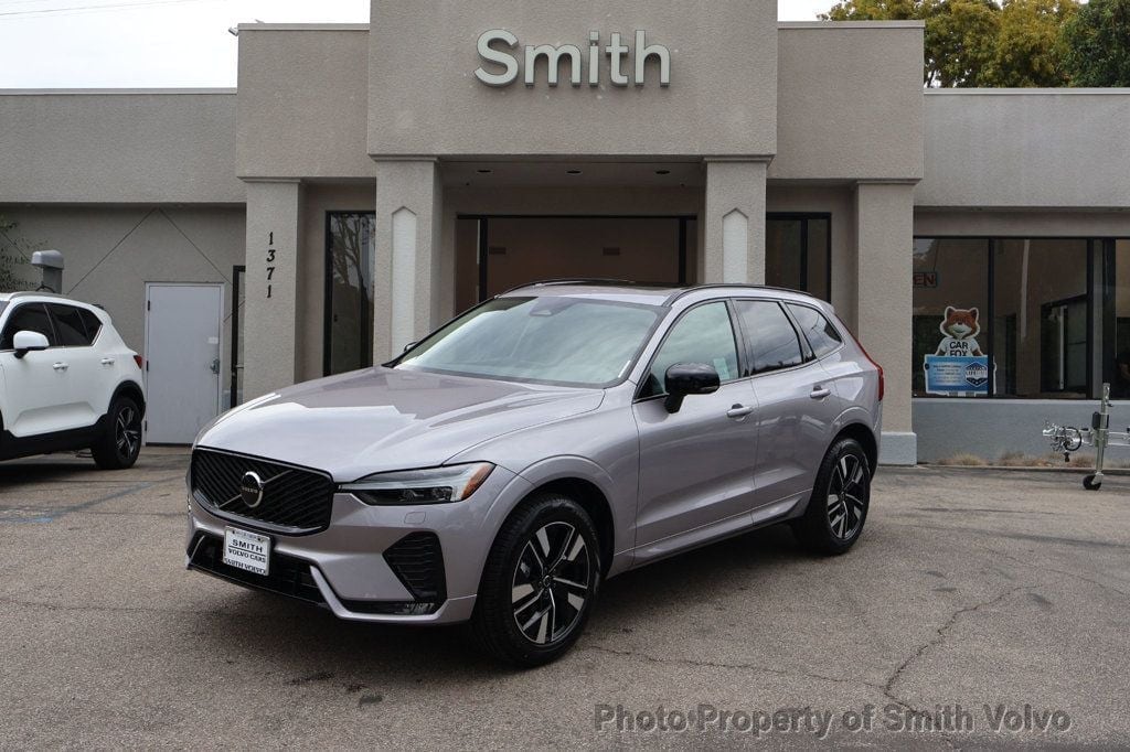 2026 Volvo XC60 Core