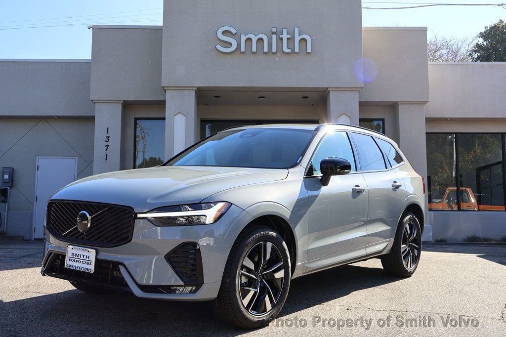 2026 Volvo XC60 Core