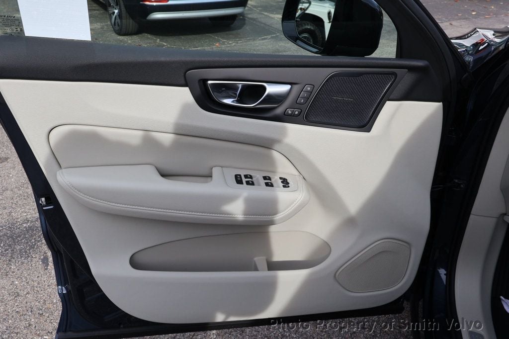 2026 Volvo XC60 Ultra - Photo 11