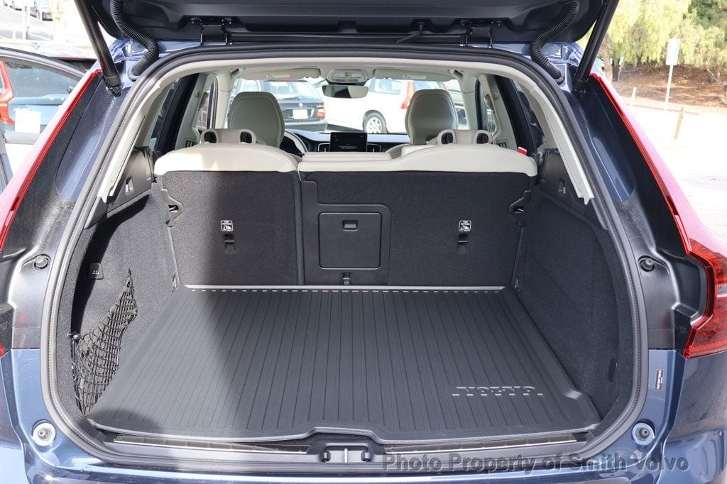 2026 Volvo XC60 Ultra - Photo 14