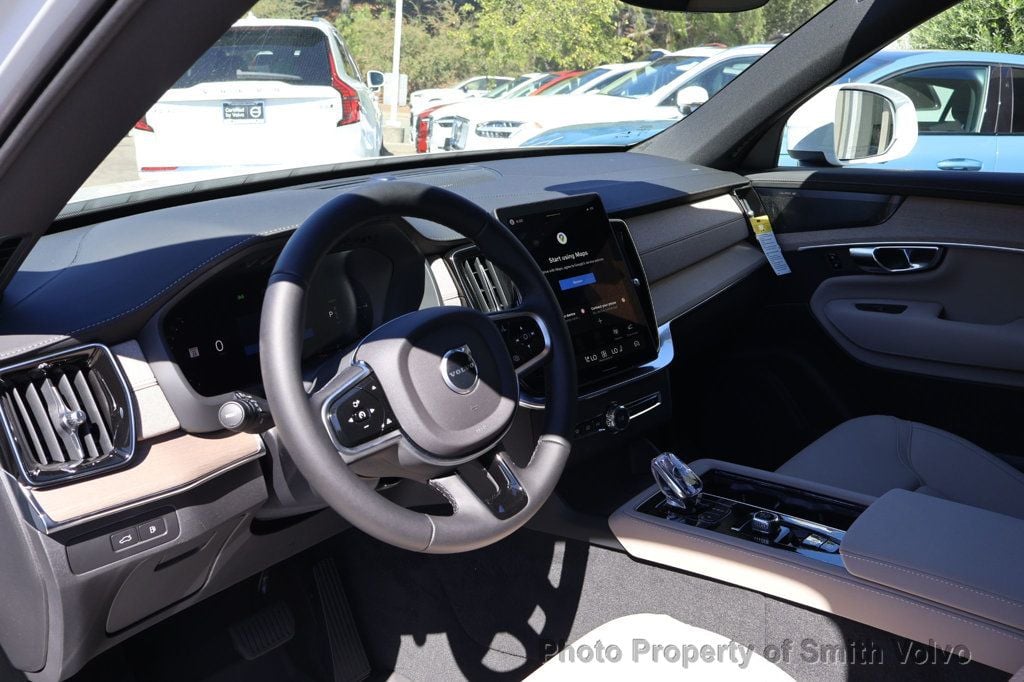 2026 Volvo XC90 Plus - Photo 11