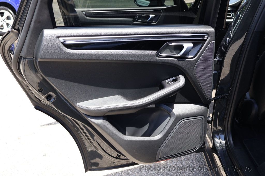 2020 Porsche Macan Base - Photo 12