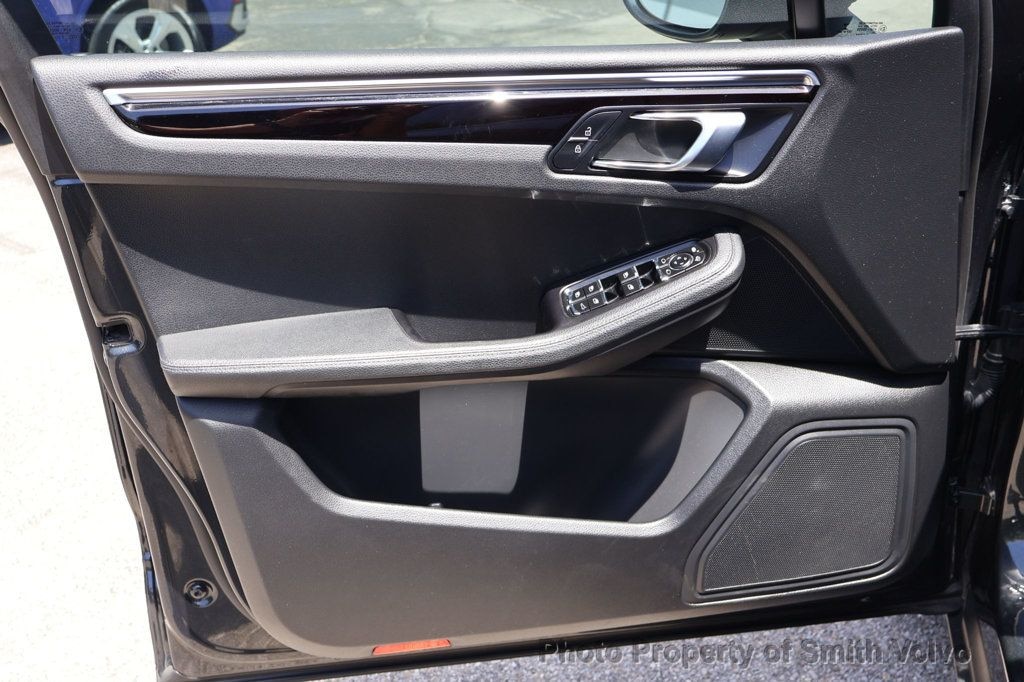 2020 Porsche Macan Base - Photo 11