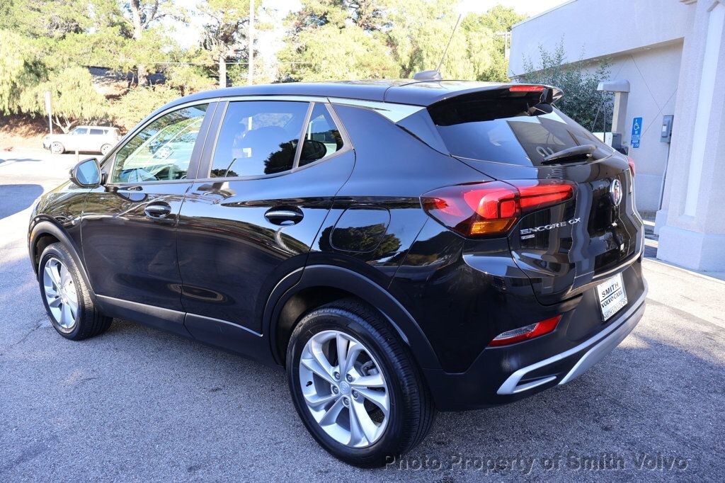 2022 Buick Encore GX Preferred photo 3