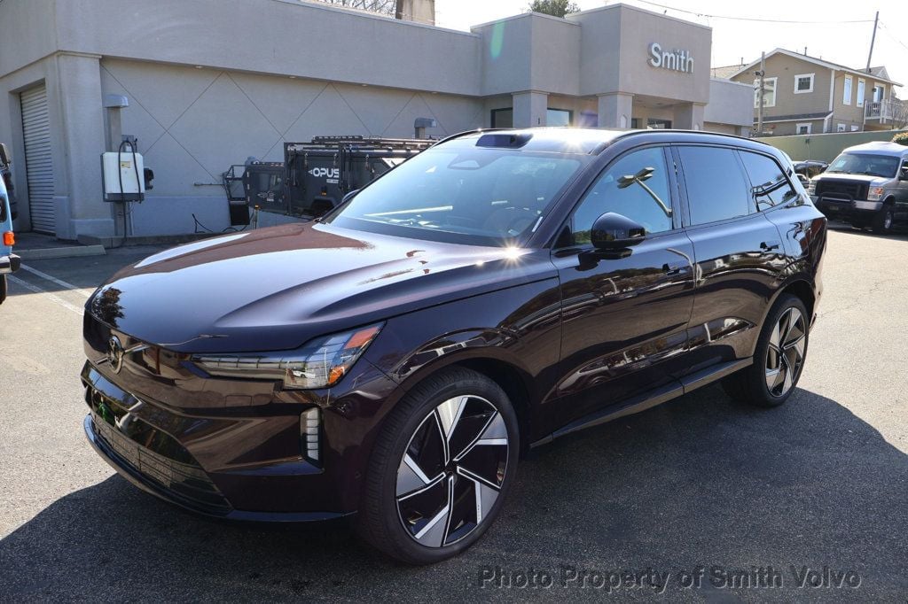 Used 2025 Volvo EX90 Ultra with VIN 7JDE23KL3SG000889 for sale in San Luis Obispo, CA