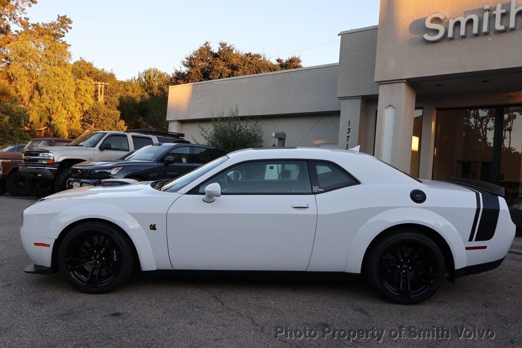 2021 Dodge Challenger R/T Scat Pack Widebody photo 2