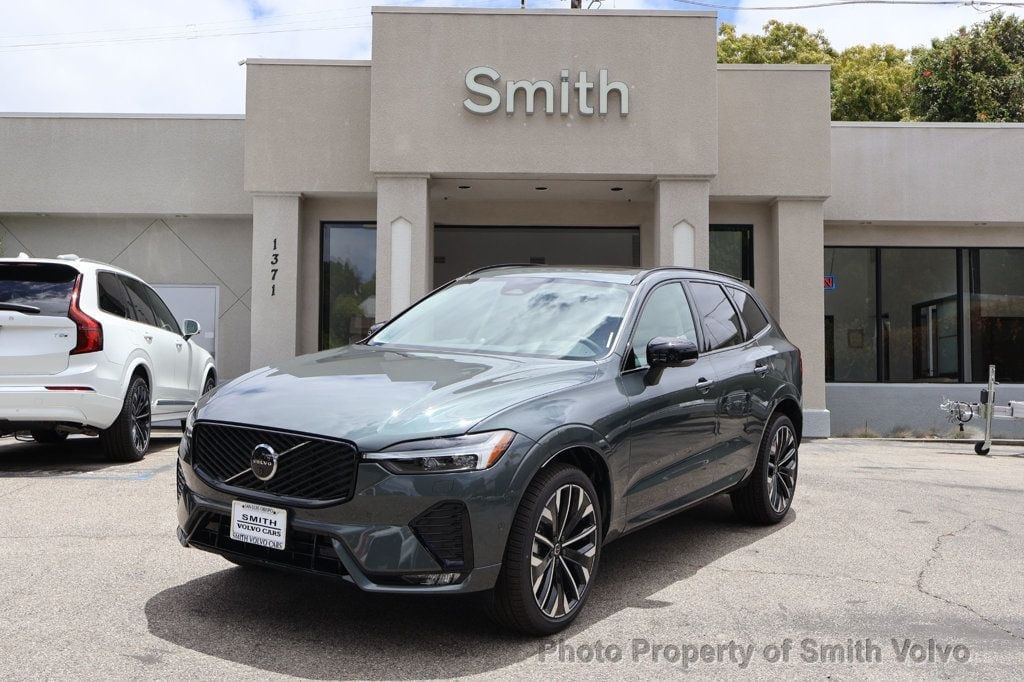 2026 Volvo XC60 B5 Ultra Dark AWD's photo