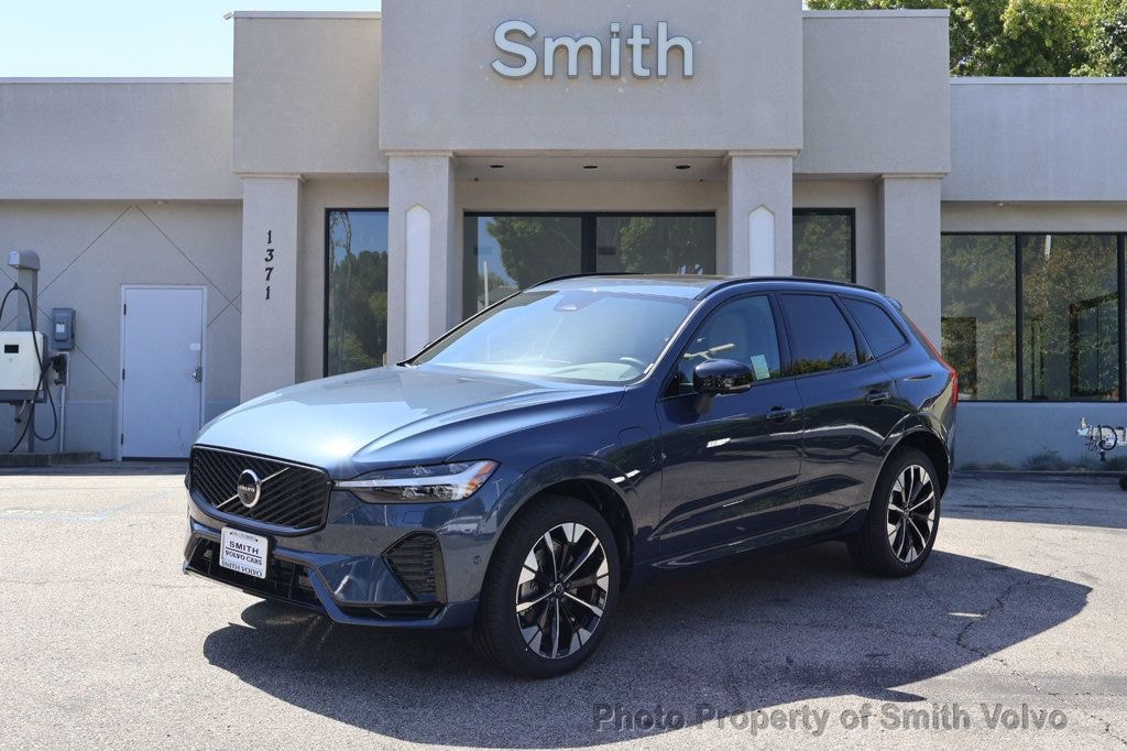 2026 Volvo XC60 T8 Plus Dark AWD's photo