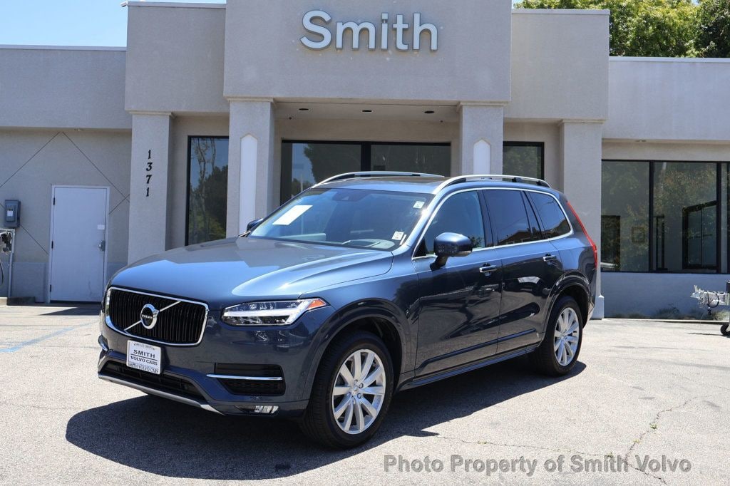 2019 Volvo XC90 T6 Momentum AWD's photo