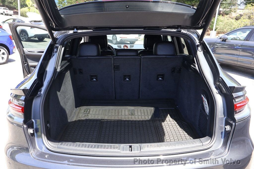 2020 Porsche Macan Base - Photo 22