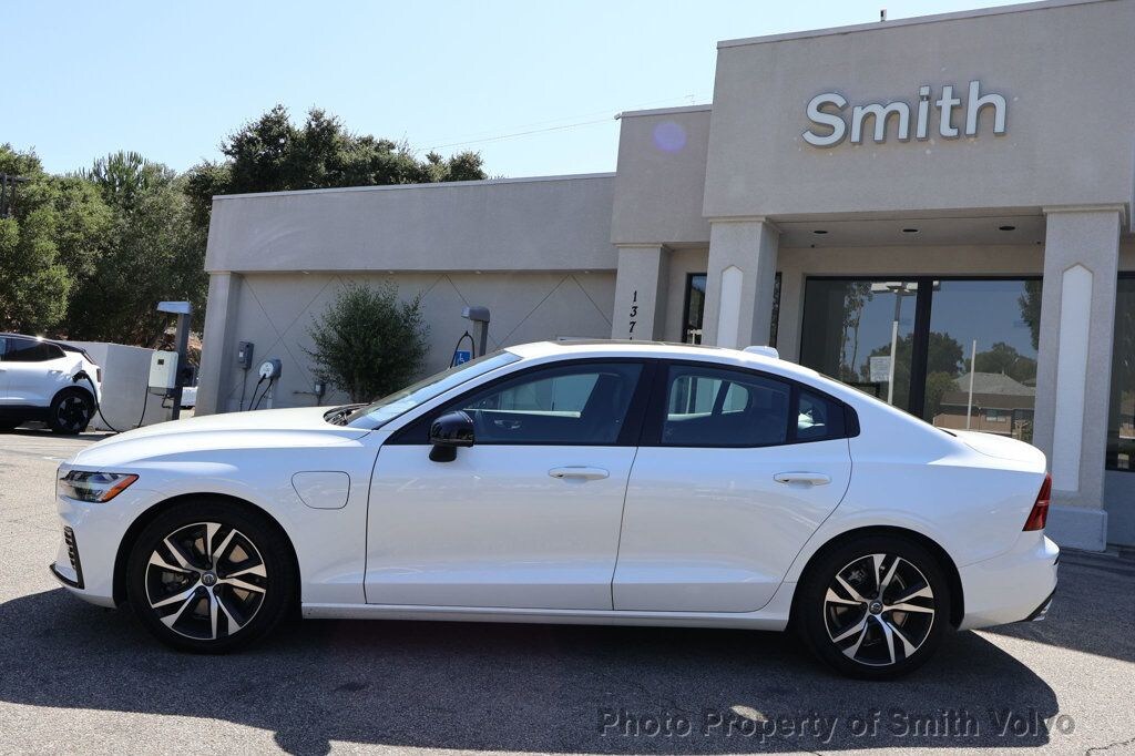 Used 2022 Volvo S60 Recharge Plug-In Hybrid eAWD R Design Expression Sedan