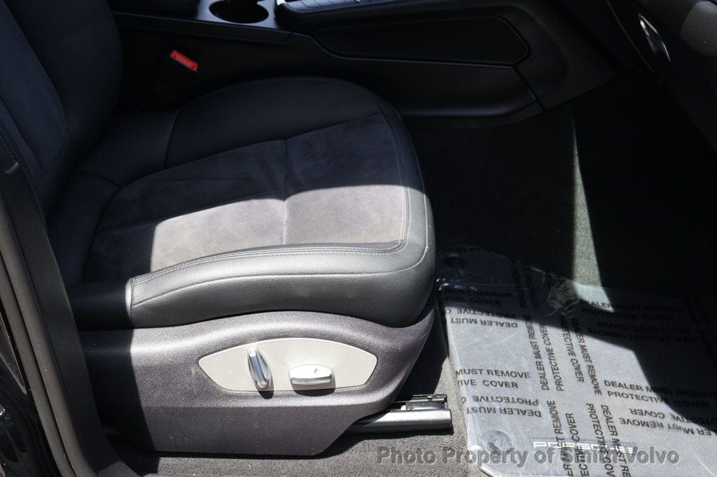 2020 Porsche Macan Base - Photo 15