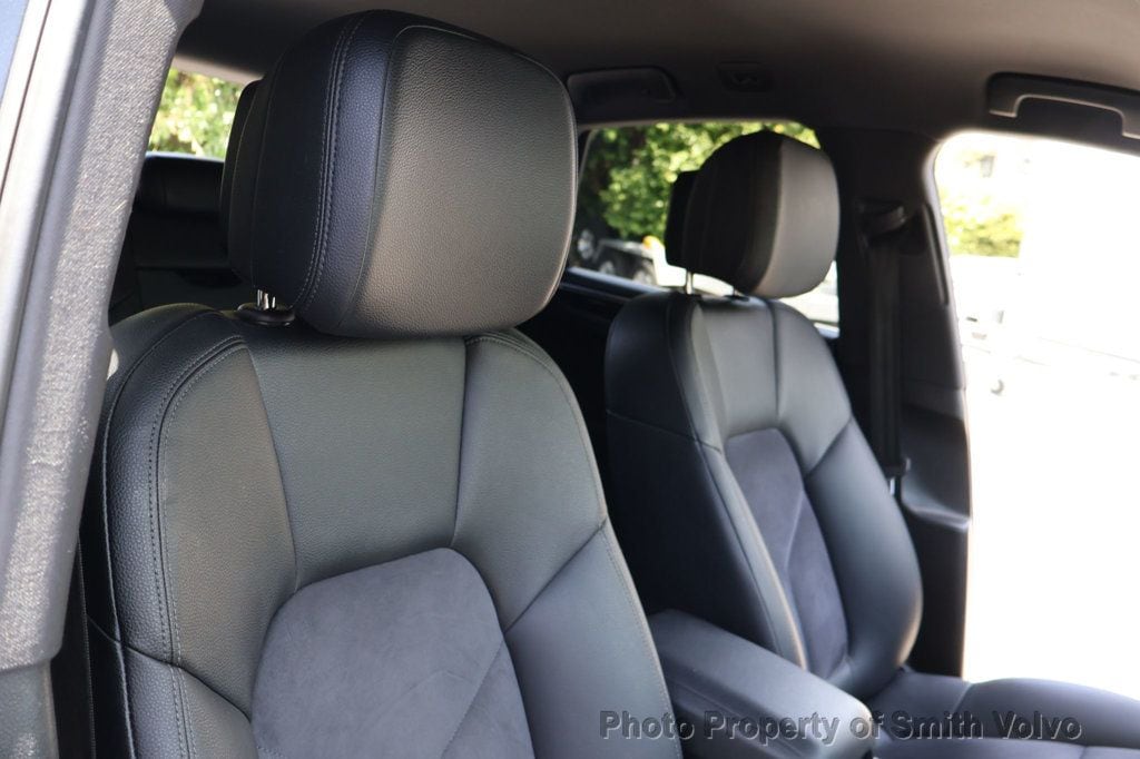 2020 Porsche Macan Base - Photo 16