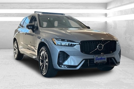 2025 Volvo XC60 B5 Core SUV