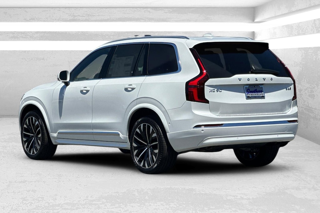 New 2026 Volvo XC90 B6 Plus 7-Seater SUV