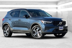 2026 Volvo XC40 SUV V22335
