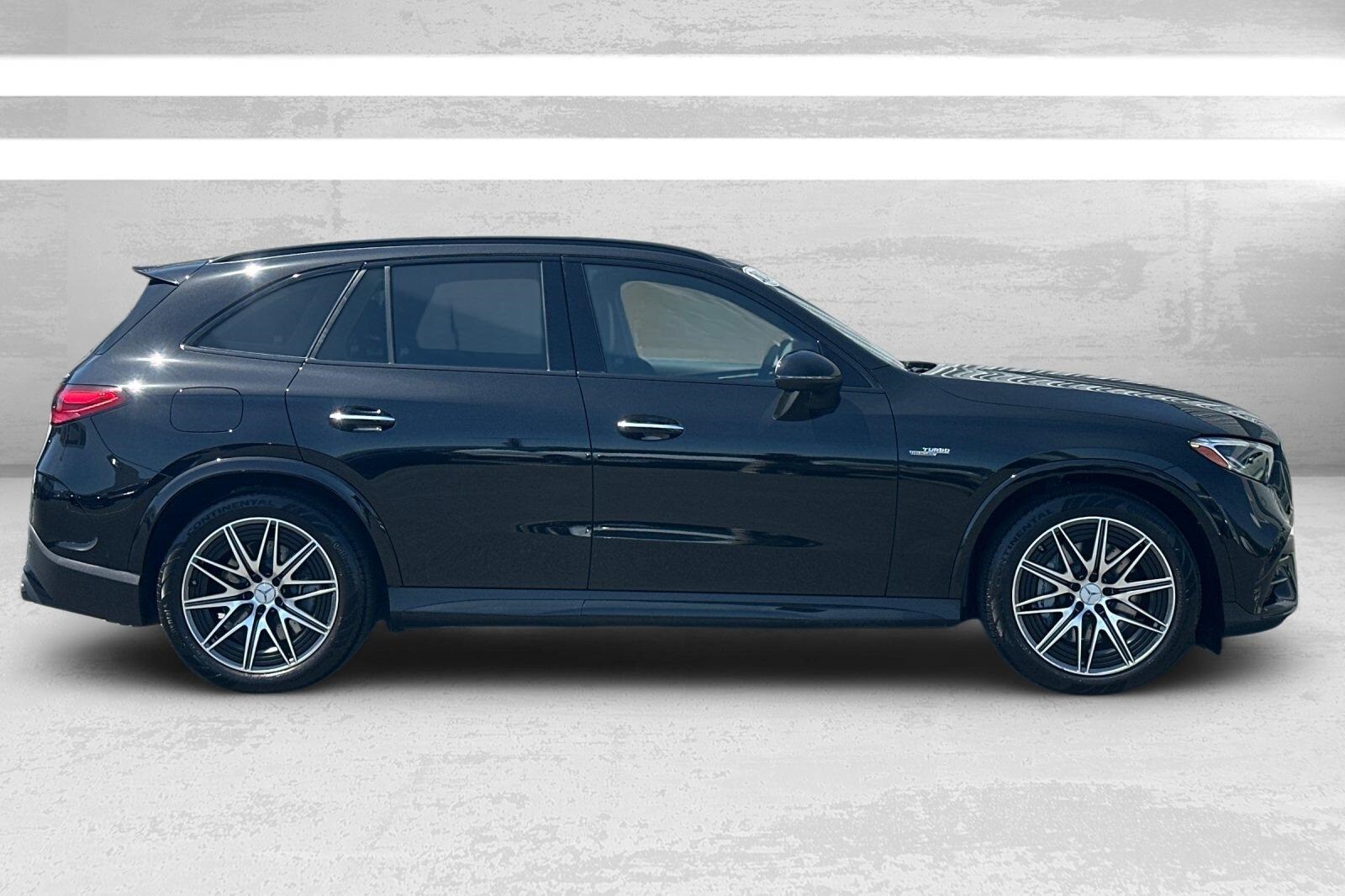 2024 Mercedes Benz GLC AMG 43 4MATIC photo 2