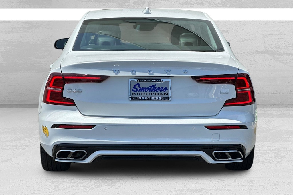 Certified 2022 Volvo S60 Recharge Plug-In Hybrid eAWD R Design Expression Sedan