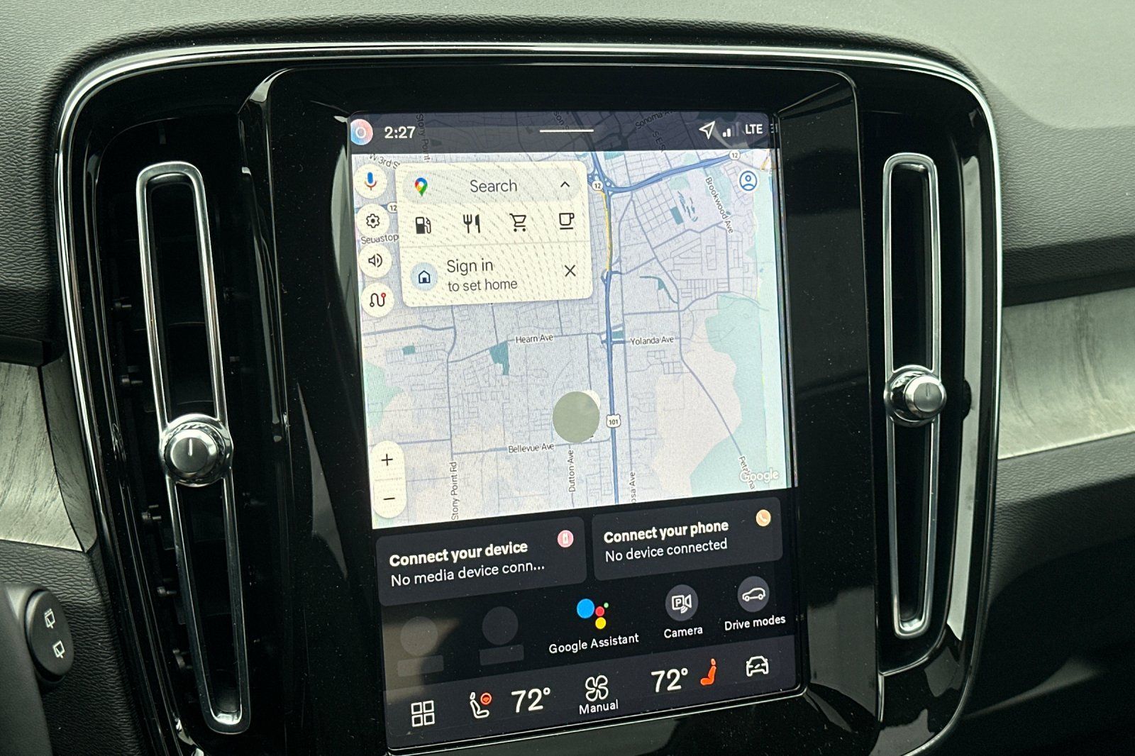 2026 Volvo XC40 Core - Photo 18