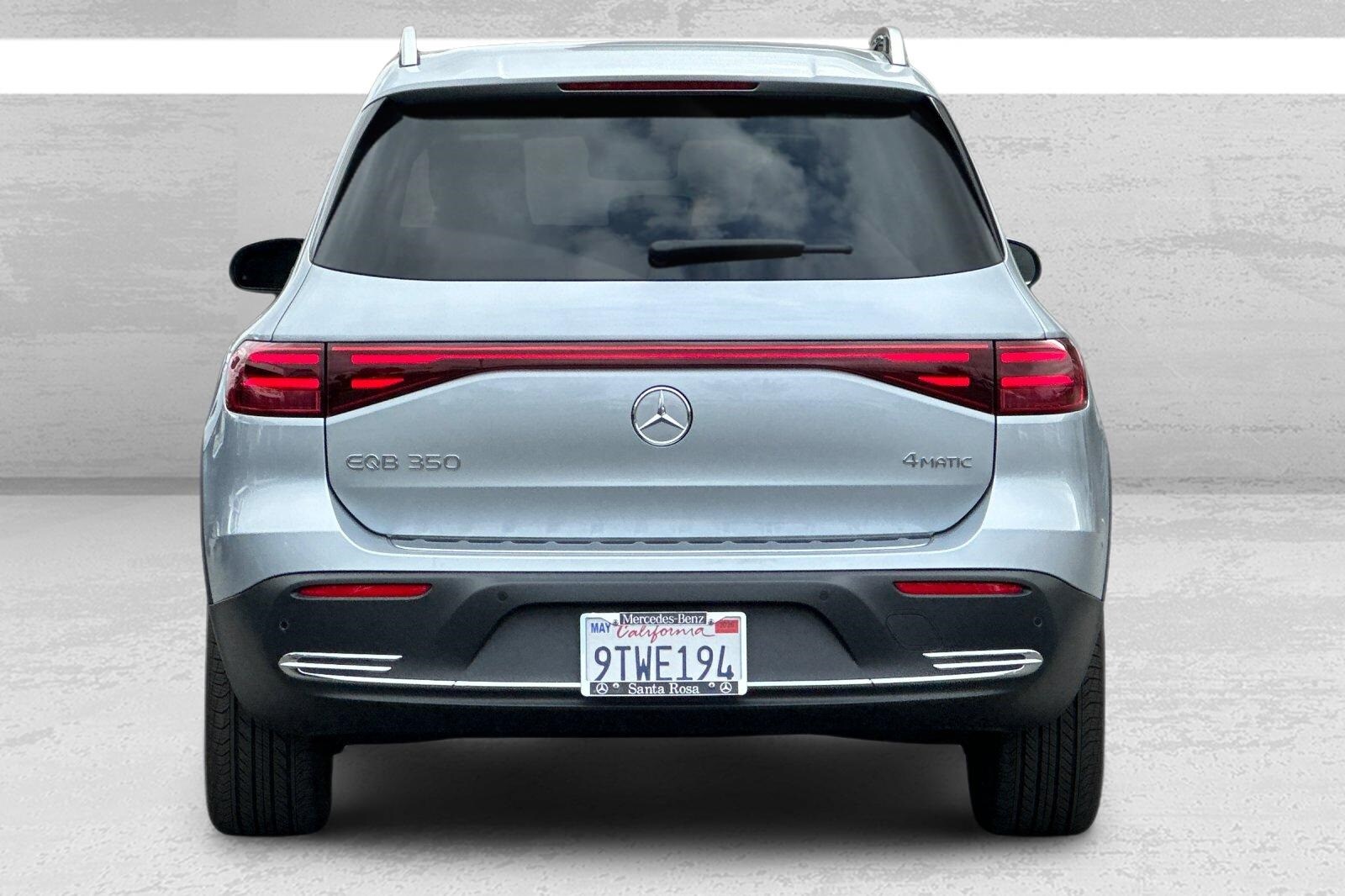 2024 Mercedes Benz EQB 350 4MATIC photo 4