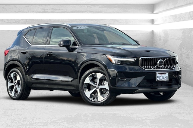 2025 Volvo XC40 B5 Plus Bright Theme SUV Santa Rosa, Bay Area