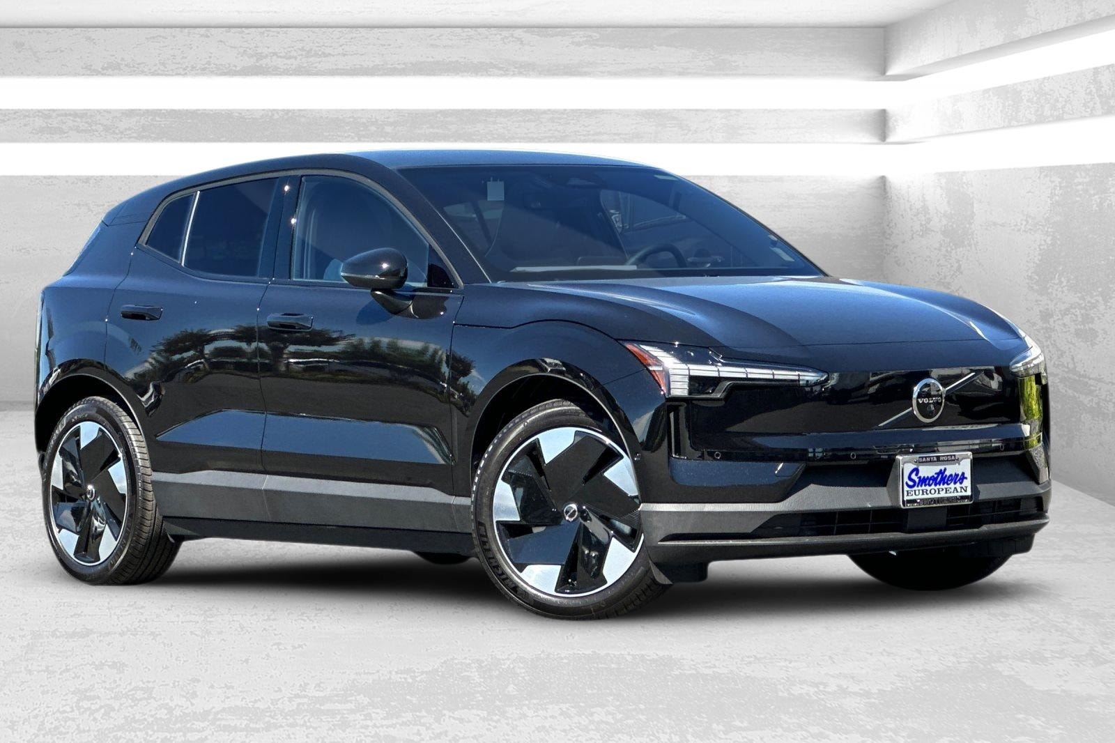 2025 Volvo EX30 Twin Motor Performance Ultra's photo