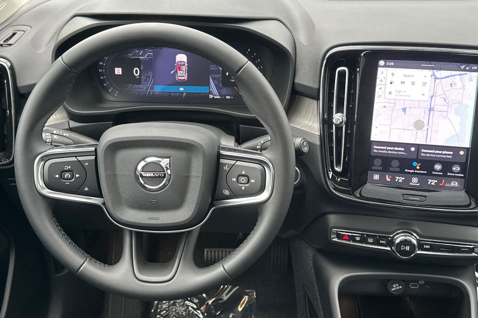 2026 Volvo XC40 Core - Photo 13