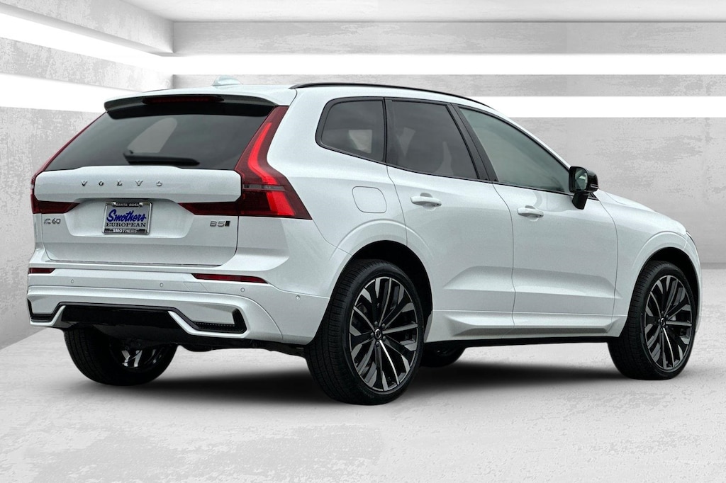 New 2026 Volvo XC60 B5 Ultra SUV