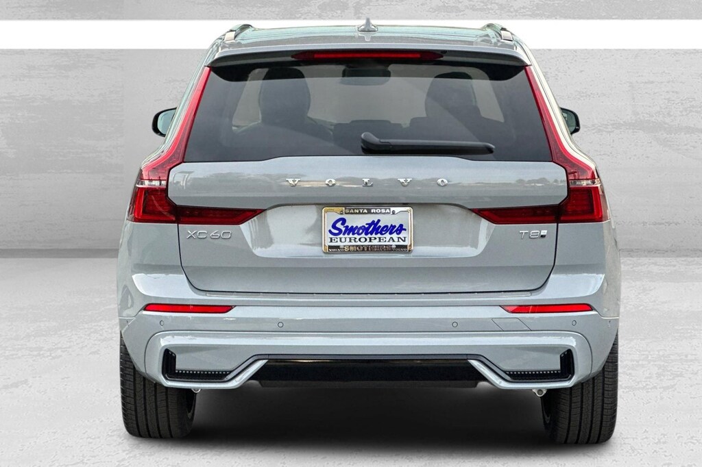 New 2026 Volvo XC60 plug-in hybrid T8 Ultra SUV